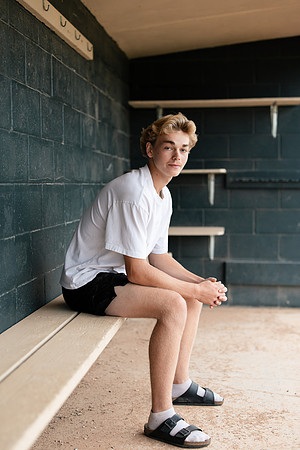 Gavin Senior Shoot 2-1-123