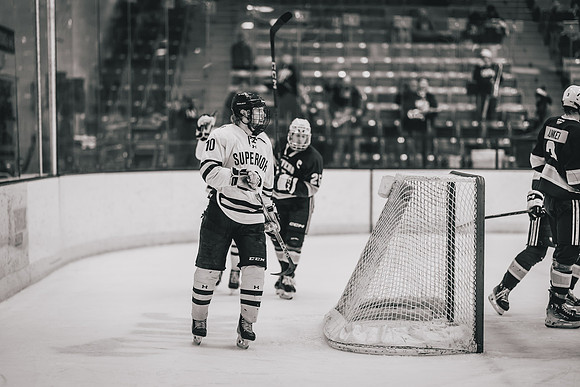 MHOK vs UWSP G2-1-122