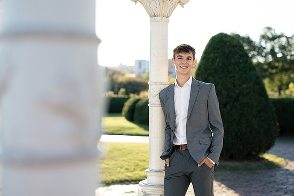 Oscar Senior Shoot-1-144