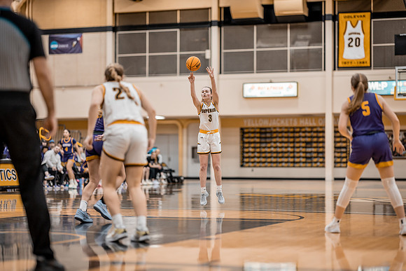UWS WBB vs UNW-1-38