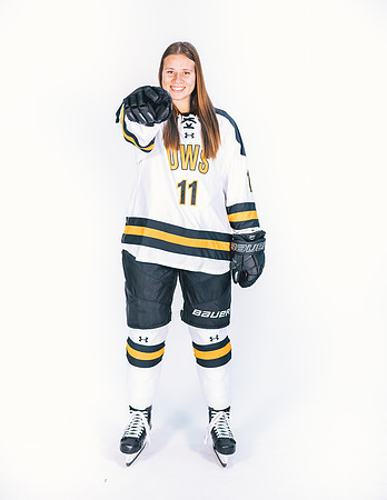 #11 ANDREA STELLING (7)