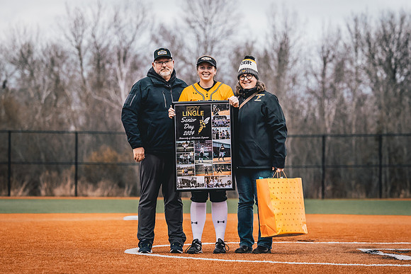 20240423_SoftballvsMartinLuther_Edits_Harry_-236