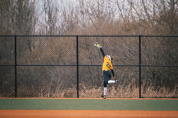20240423_SoftballvsMartinLuther_Edits_Harry_-199