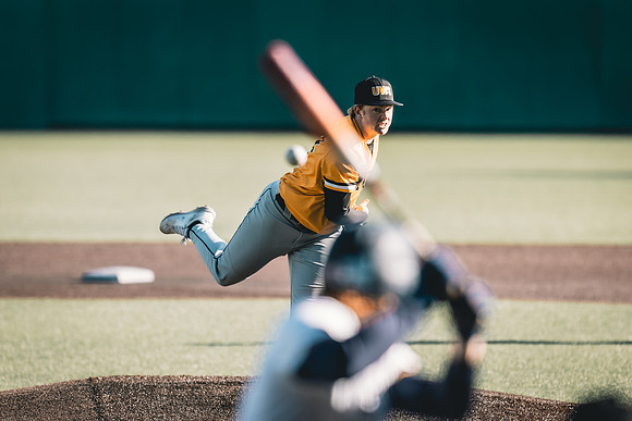 UWS BSB vs CSS-1-113