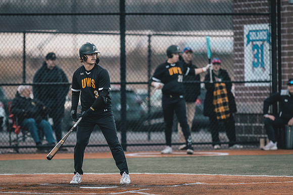 UWS vs MLC DH-1-71