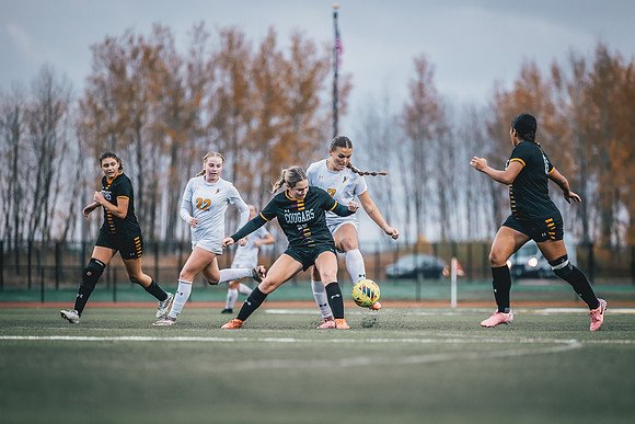 20241012_UWSWSOC-180