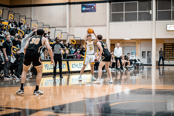 MBB vs. STO-1-121