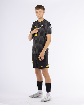 5 Jacob Wyles Black 7