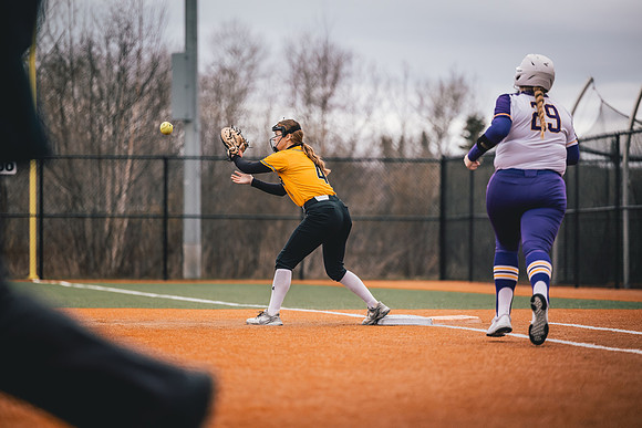 20240423_SoftballvsMartinLuther_Edits_Harry_-172