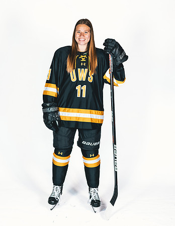 #11 ANDREA STELLING (9)