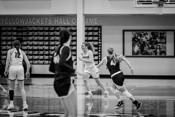 UWSWBBvsNCU2-1-196