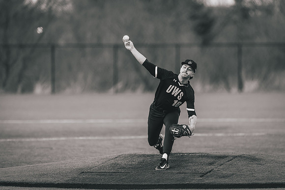 UWS vs MLC DH-1-59