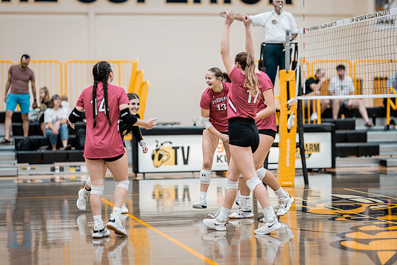 DNT UWS VB vs Morris-1-88