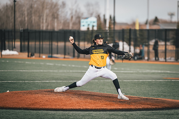 UWS BSB vs Crown -1-8