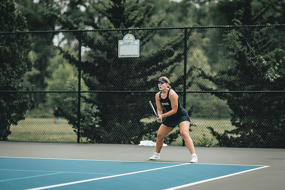 UWSvsGreenvillWTEN2nd-1-80