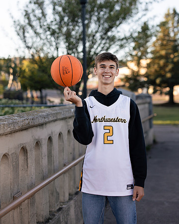 Oscar Senior Shoot-1-177