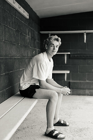 Gavin Senior Shoot 2-1-124