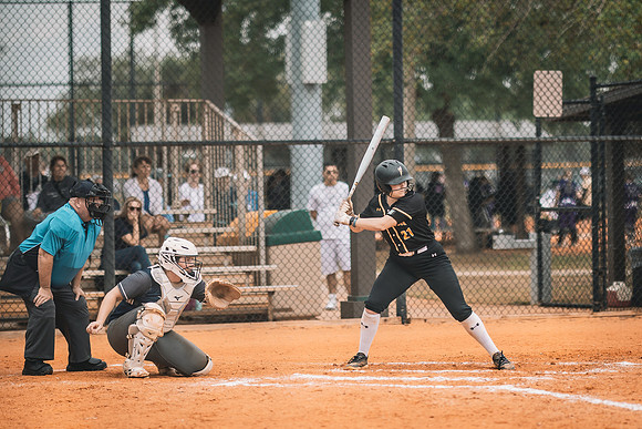 UWS SB vs westfield-1-4