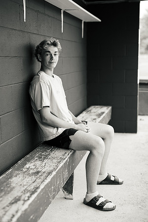 Gavin Senior Shoot 2-1-163