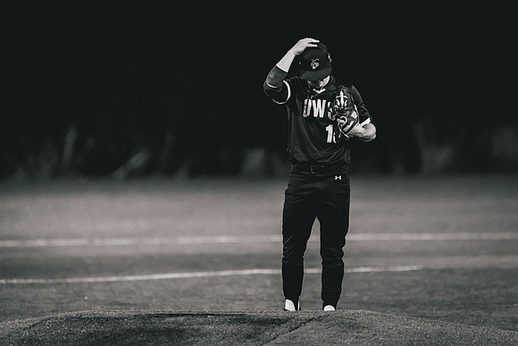 UWS vs MLC DH-1-188