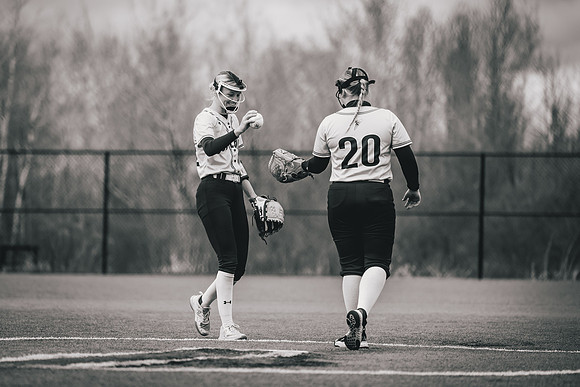 20240423_SoftballvsMartinLuther_Edits_Harry_-198
