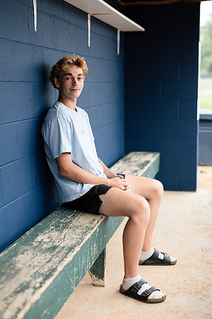 Gavin Senior Shoot 2-1-162