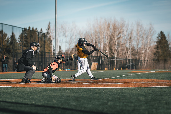 UWS vs MLC DH-1-88