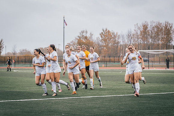 20241012_UWSWSOC-28