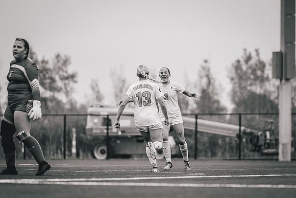 20241012_UWSWSOC-69