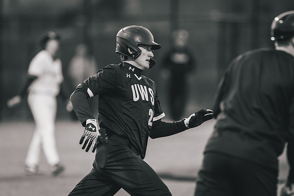 UWS vs MLC DH-1-109
