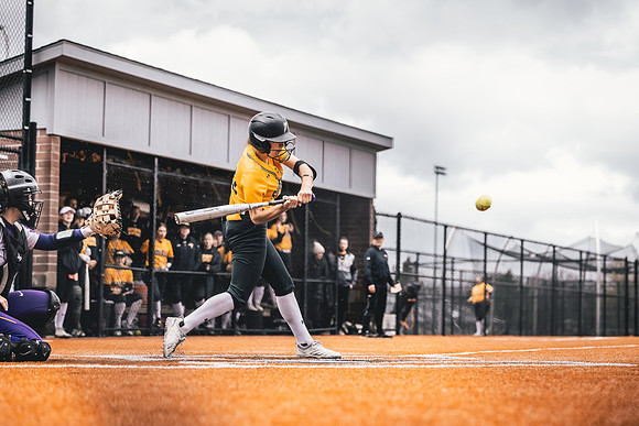 20240423_SoftballvsMartinLuther_Edits_Harry_-116