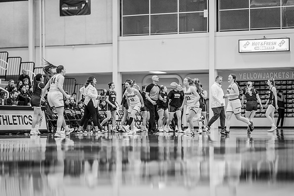 UWS WBB vs UNW-1-91