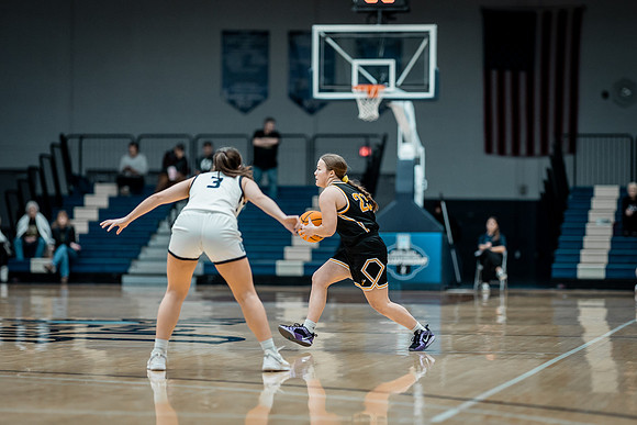 UWS WBB vs Whitman-1-91
