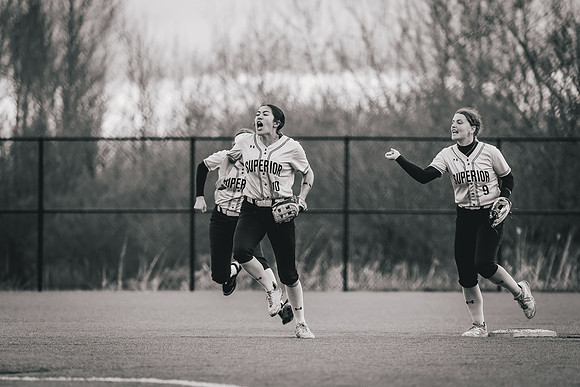 20240423_SoftballvsMartinLuther_Edits_Harry_-122