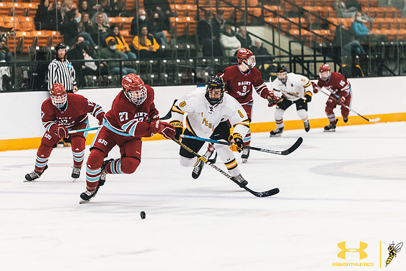 2022.01.14 UWS MHOK vs. SJU WM72
