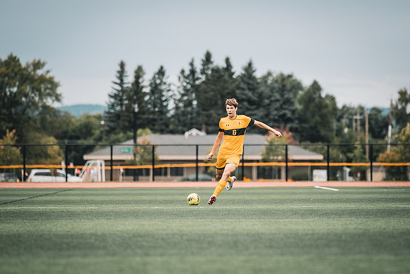 CLUB MSOC vs UWM -1-66