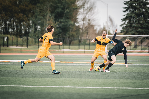 CLUB MSOC vs UWM -1-139