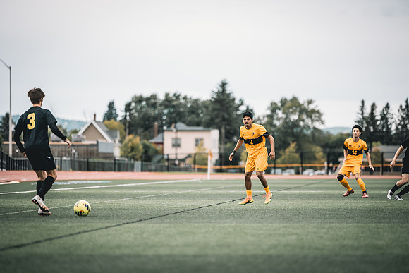 CLUB MSOC vs UWM -1-27