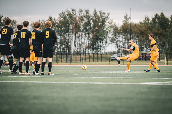 CLUB MSOC vs UWM -1-147