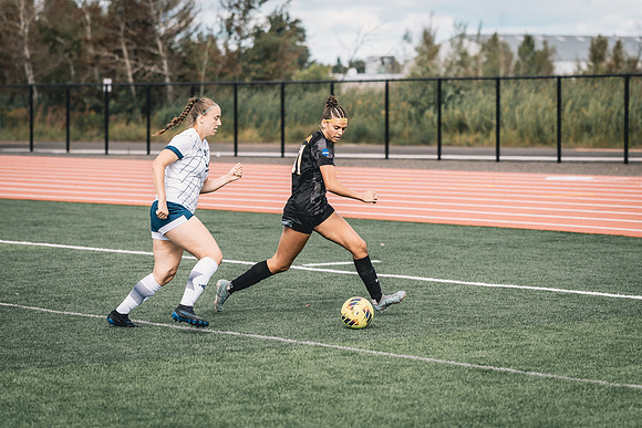 WSOC vs STOUT-1-39