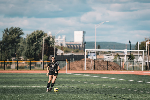 WSOC vs STOUT-1-28