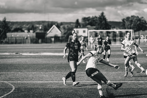 WSOC vs STOUT-1-31