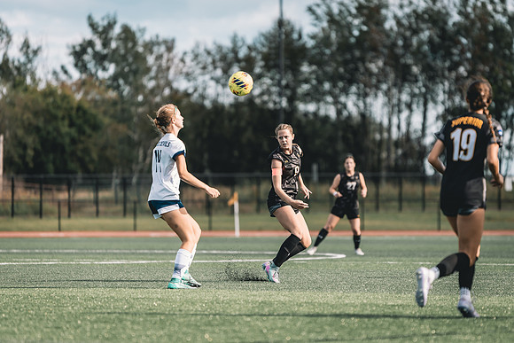 WSOC vs STOUT-1-83