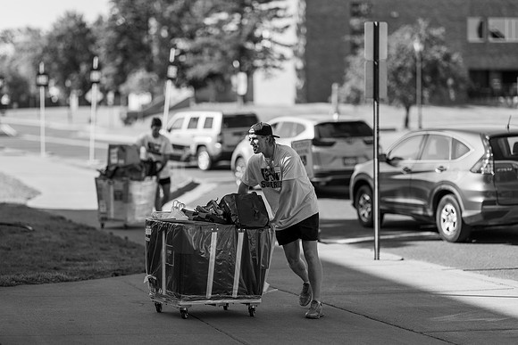 UWS Move In -1-56