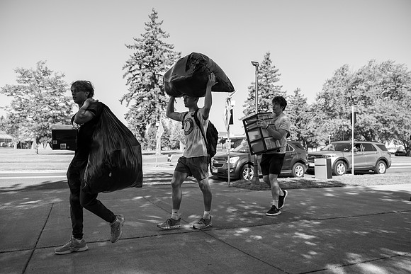 UWS Move In -1-76