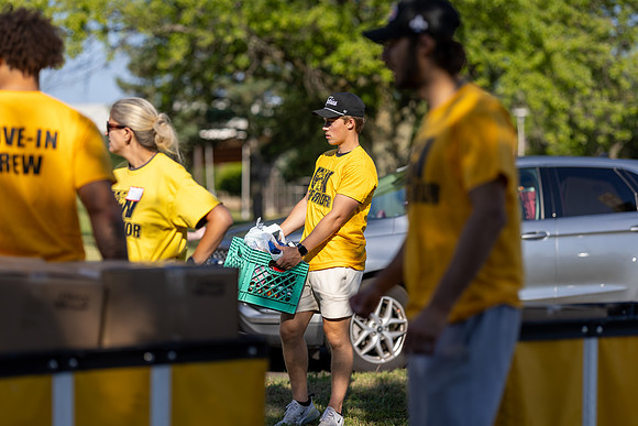 UWS Move In -1-48