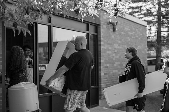 UWS Move In -1-100