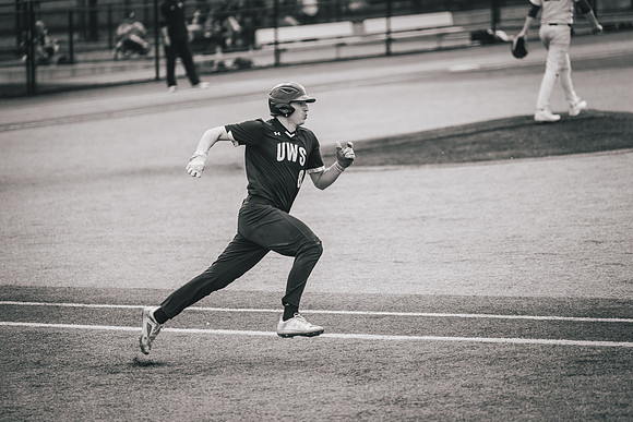 UWS Baseball vs UNW-1-53