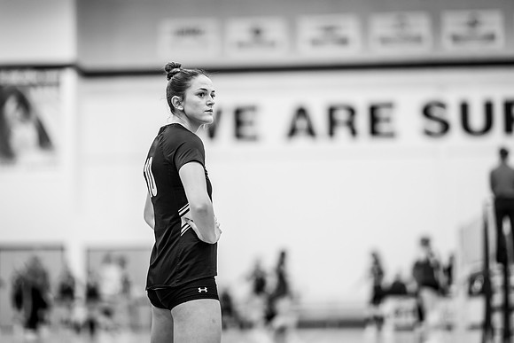 VB vs UW STOUT-1-204