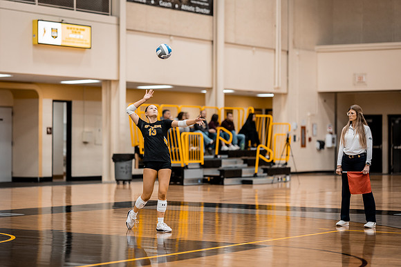 VB vs UW STOUT-1-173